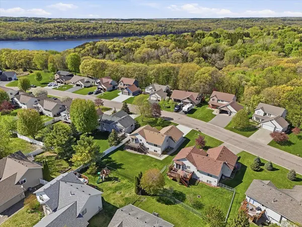 1825 Canton RD, Prescott, WI 54021