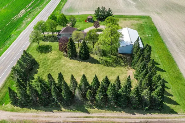 8711 County Road 7 NW, Maple Lake, MN 55358