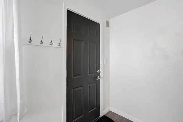 900 Geranium AVE E, Saint Paul, MN 55106