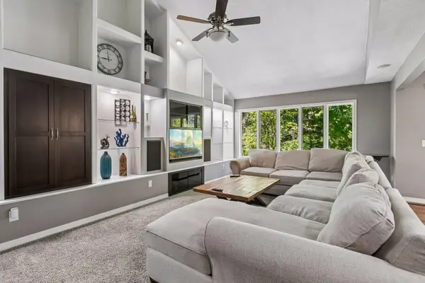 7442 Cahill RD, Edina, MN 55439