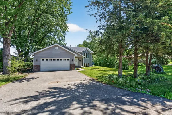 600 River RD W, Delano, MN 55328