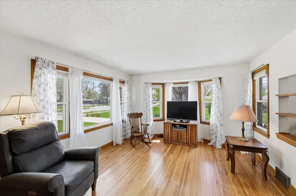 6838 Portland AVE S, Richfield, MN 55423