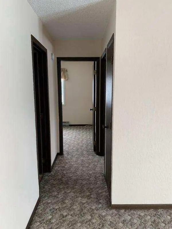 1240 Jackson AVE #401, Detroit Lakes, MN 56501