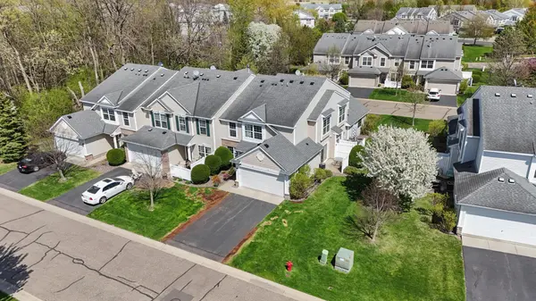 4990 149th ST N #2, Hugo, MN 55038