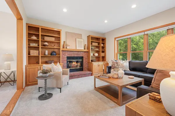 9535 Pineview LN N, Maple Grove, MN 55369