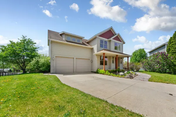 1904 Lake DR, Northfield, MN 55057