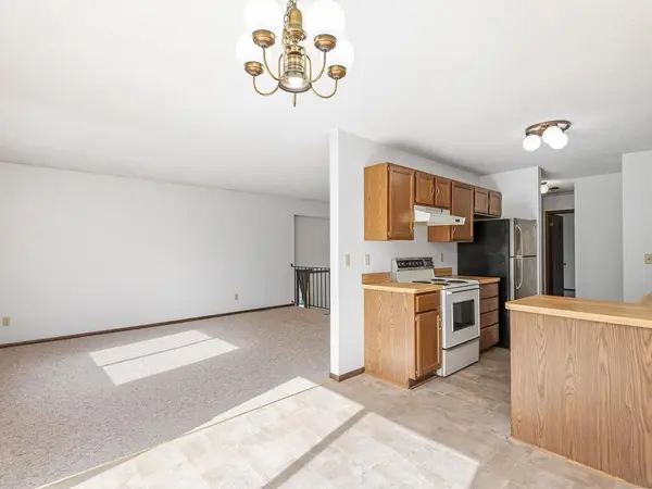5356 Beachside DR, Minnetonka, MN 55343