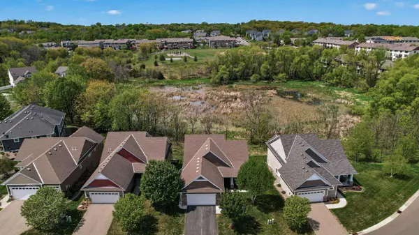 14302 Shore Crest DR NW, Prior Lake, MN 55372