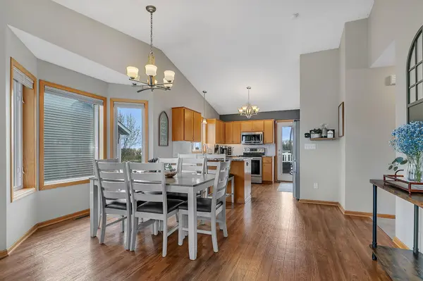 1136 Orchid DR NE, Sauk Rapids, MN 56379