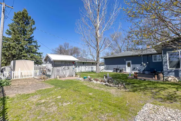 702 3rd AVE SE, Barnesville, MN 56514