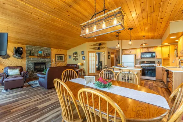 4452 Moccasin Point Rd BYP, Tower, MN 55790