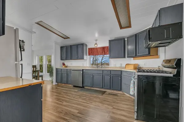 18111 Dunlin RD, Burtrum, MN 56318