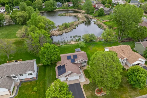 753 103rd AVE NE, Blaine, MN 55434