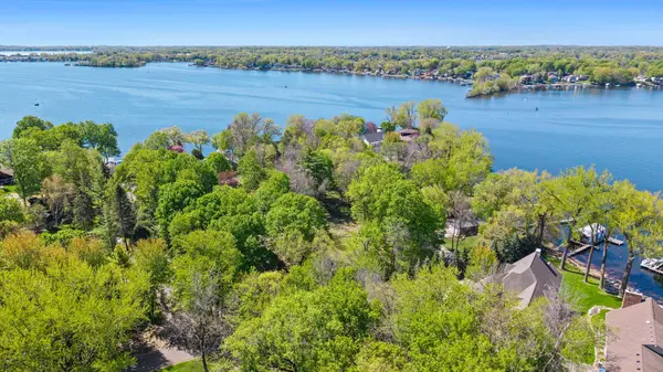 1373 Rest Point RD, Orono, MN 55364