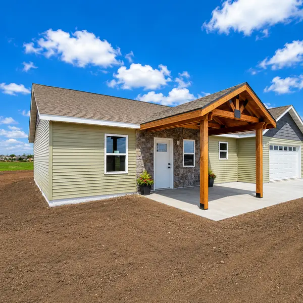 160 Cozy Oak DR E, Ottertail, MN 56571
