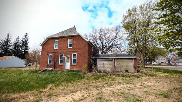 255 5th ST N, Butterfield, MN 56120