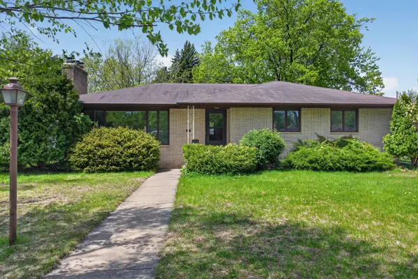 4517 Beard AVE N, Robbinsdale, MN 55422