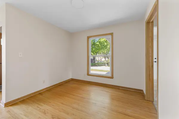 123 Thayer AVE, Mankato, MN 56001