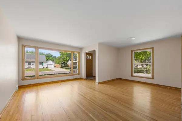123 Thayer AVE, Mankato, MN 56001