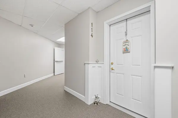 2231 Penn PL #114, North Saint Paul, MN 55109