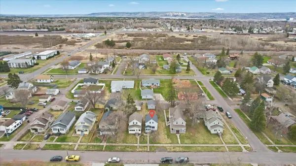2611 Banks AVE, Superior, WI 54880