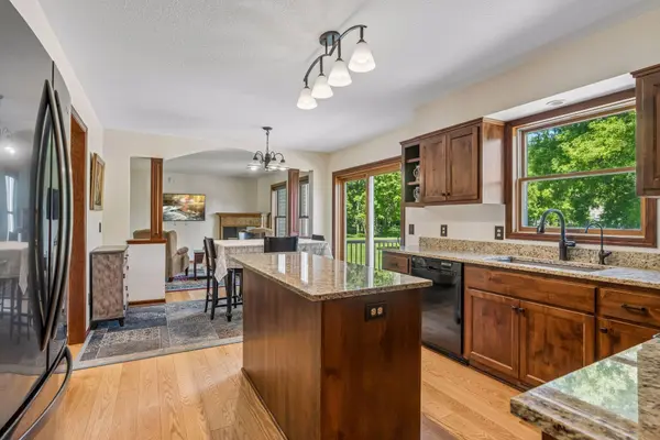 13893 Redwood ST NW, Andover, MN 55304