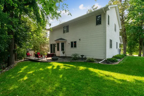 19402 Carson CIR NW, Elk River, MN 55330