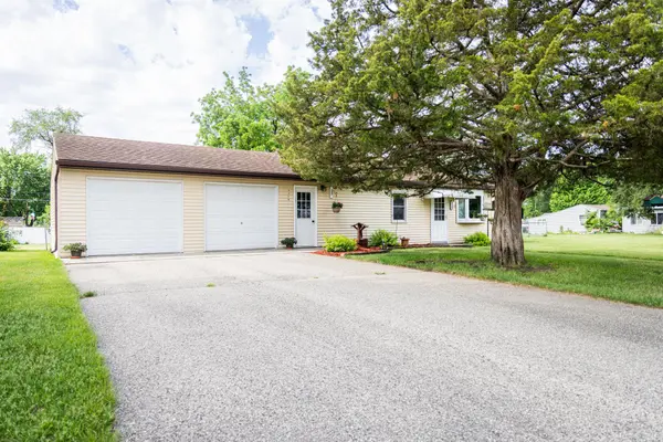 2710 Melody ST SE, Rochester, MN 55904