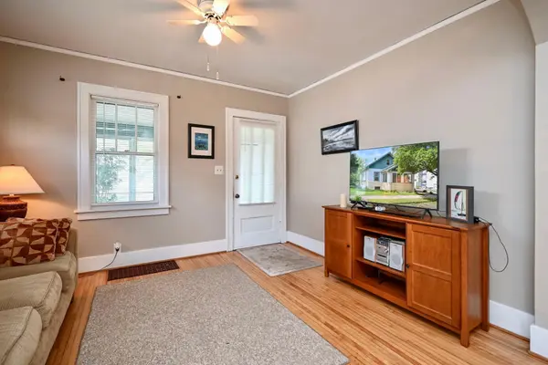 417 W Mill ST, Winona, MN 55987