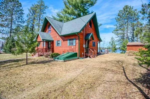 13079 Memory LN, Side Lake, MN 55781
