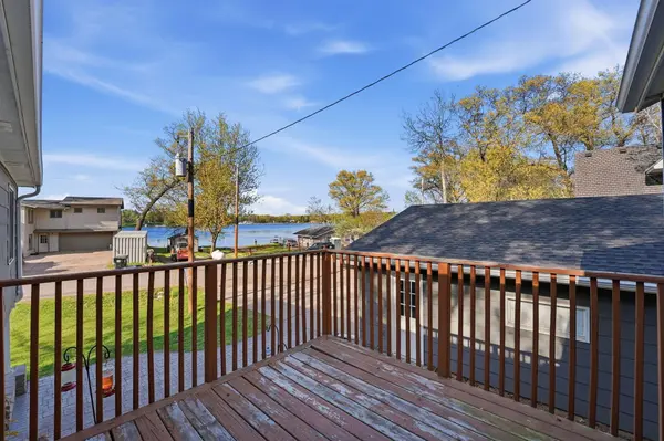 9939 284th AVE NW, Zimmerman, MN 55398