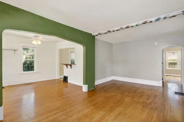 2611 E 38th ST, Minneapolis, MN 55406