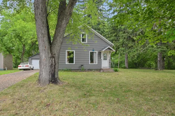 300 Evergreen ST, Mora, MN 55051