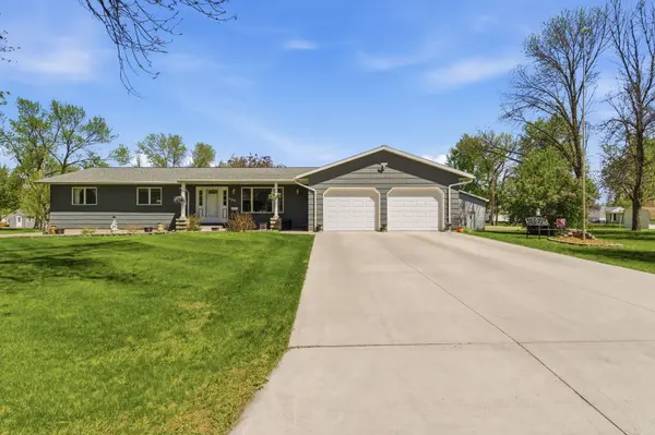 608 E Ash AVE, Olivia, MN 56277