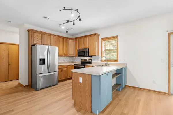 1524 Independence DR #502, Northfield, MN 55057