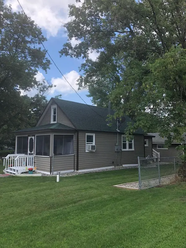 405 Hoff AVE, Vining, MN 56588
