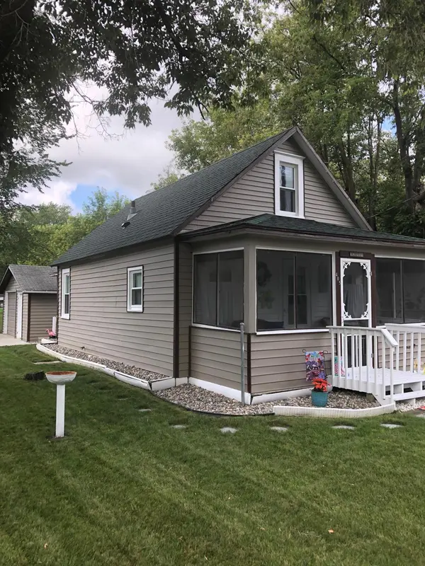 405 Hoff AVE, Vining, MN 56588