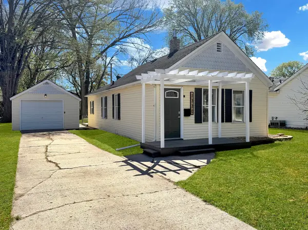1330 14th ST S, Fargo, ND 58103
