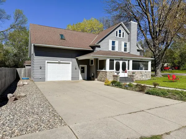 1019 N Vine ST, Fergus Falls, MN 56537