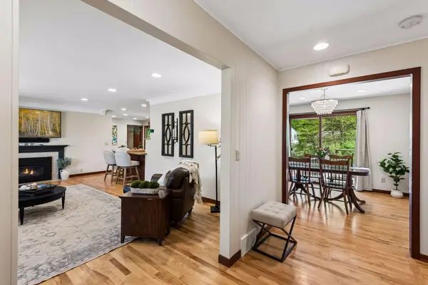 7220 Monardo LN, Edina, MN 55435