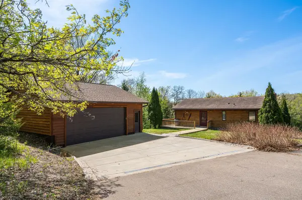 549 Upper 216th AVE, Somerset, WI 54025