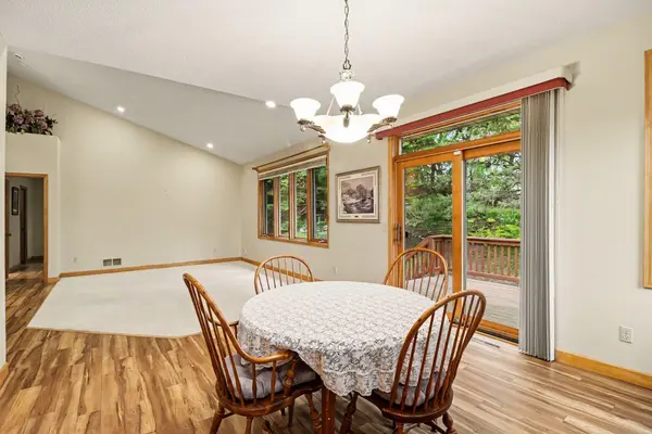 13009 Garvin Brook LN, Apple Valley, MN 55124