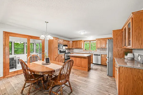 534 Rolling Meadows LN SE, New Prague, MN 56071