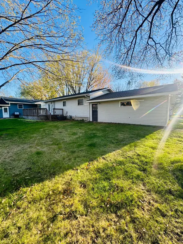 703 6th ST SW, Little Falls, MN 56345