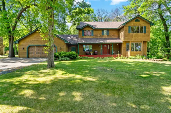 26150 Galen DR, Wyoming, MN 55092