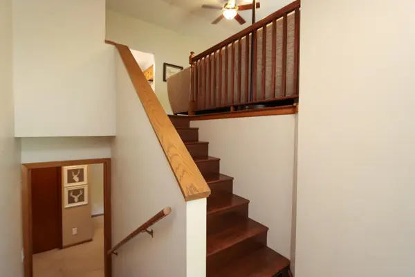 149 Mary CIR, North Mankato, MN 56003