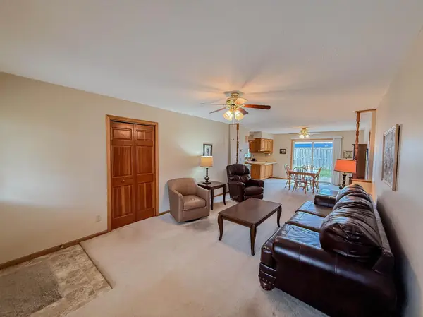 2411 Kenwood DR SW, Willmar, MN 56201