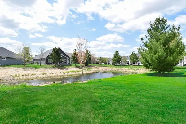 716 S Creek DR N, Champlin, MN 55316