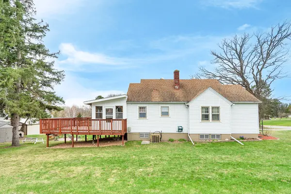 816 NW 9th Street, Grand Rapids, MN 55744
