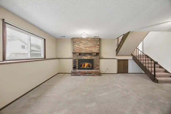 653 121st LN NW, Coon Rapids, MN 55448
